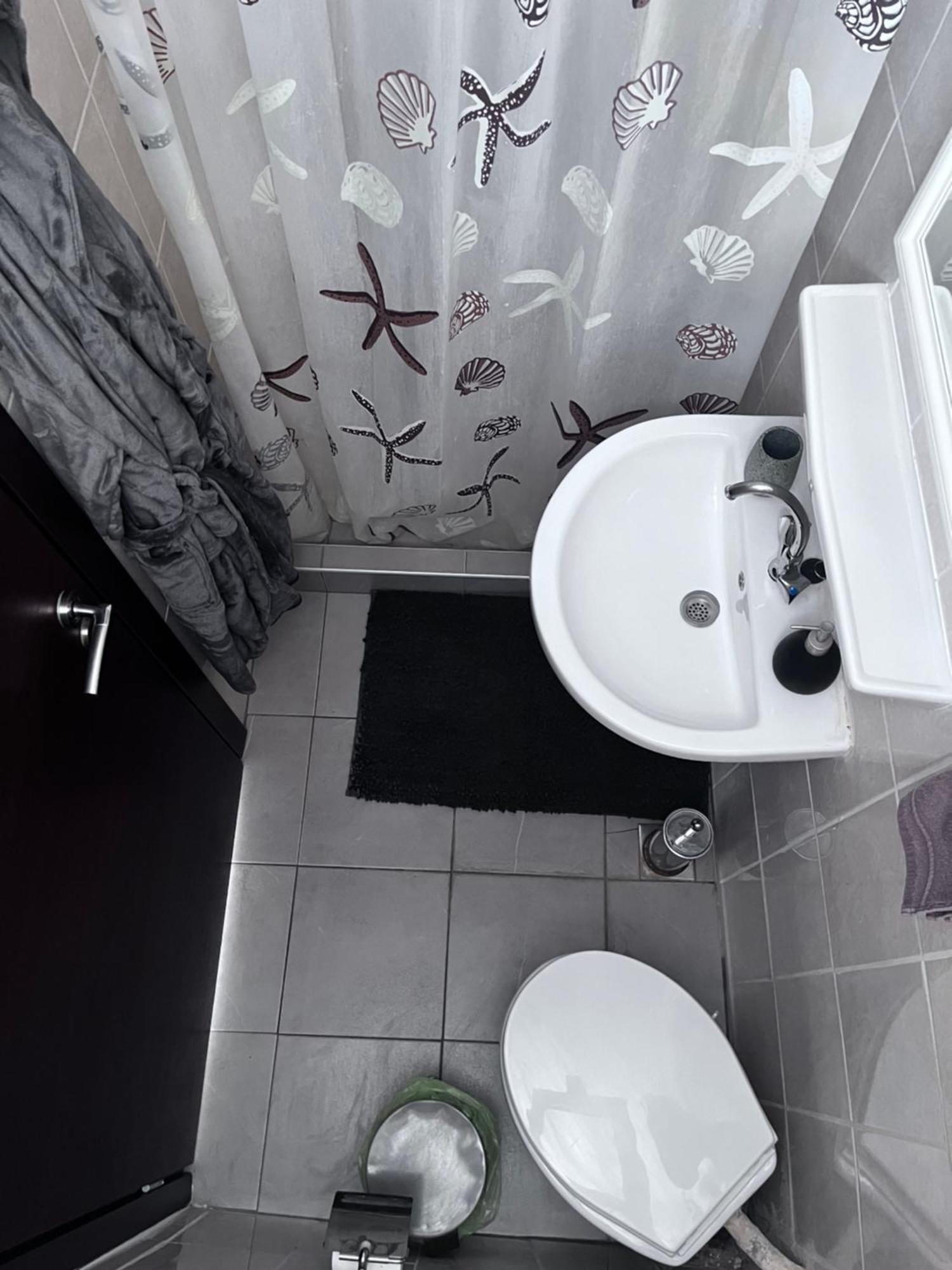 Cozy Studio Apartment In The Heart Of Athena Bagian luar foto